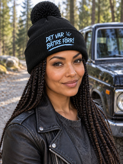 Det var bättre förr! – Svart Pom Pom Beanie, personbild