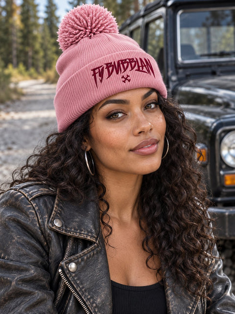 Fy bubblan – Rosa Pom Pom Beanie, personbild