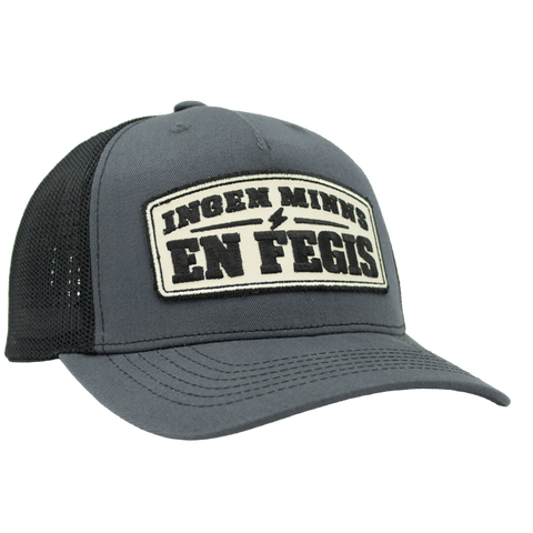 Ingen minns en fegis Apex Trucker Split grå svart sedd från höger