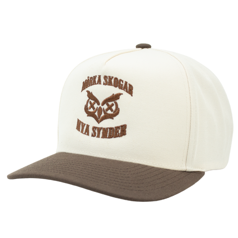 Mörka skogar, nya synder – Mitchell & Ness A-frame sedd från vänster